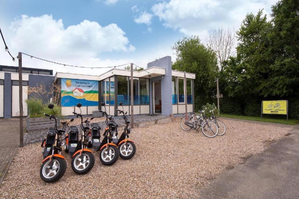 Holiday home Comfortabel 6-persoons Nabij Strand, Bos, Duinen En Warmenhuizen