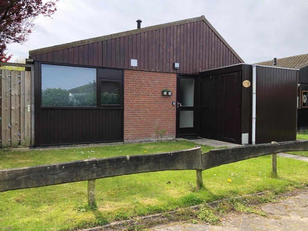 Comfortabel 6-persoons Nabij Strand, Bos, Duinen En Holiday home Warmenhuizen
